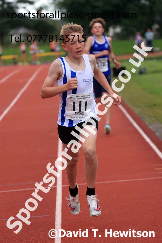 The 1500 metres, Wednesday, july 24th, 2024 NEGP 5, Monkton Stadium.  Photo: David T. Hewitson/Sports for All Pics